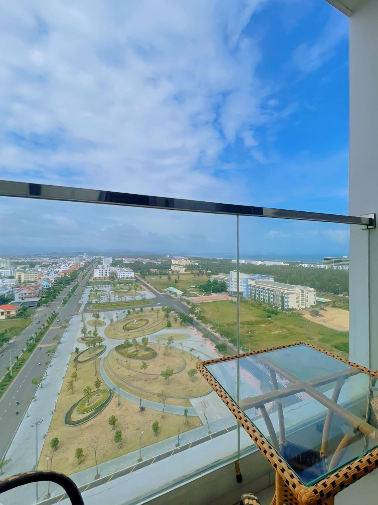 Apec Mandala Phu Yen Condotel Туихоа Экстерьер фото